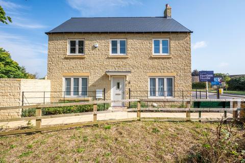 3 bedroom semi-detached house for sale, New Wellington Court, Upper Rissington, GL54