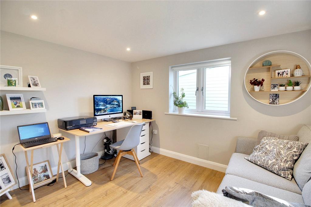 Office / Snug