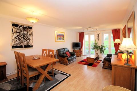 2 bedroom apartment to rent, Heathside Crescent, Woking, Surrey, GU22