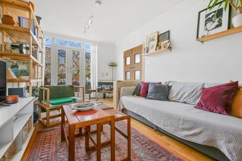 1 bedroom apartment to rent, Aubert Park, London, N5