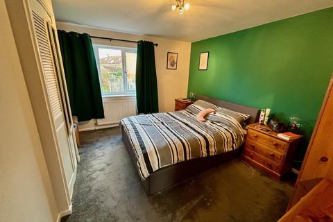 2 bedroom semi-detached house for sale, Quincy Road, Egham, Surrey, TW20