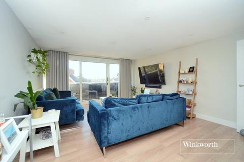 454 Gander Green Lane, Cheam, Sutton, SM3 9RG