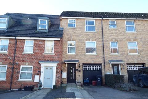 4 bedroom terraced house for sale, Hayward Close, Stevenage, Hertfordshire, SG1