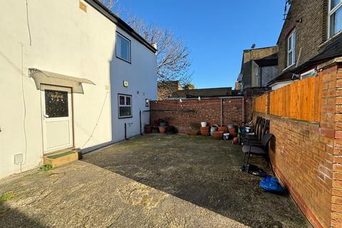 51b Plashet Road, London, E13 0QA