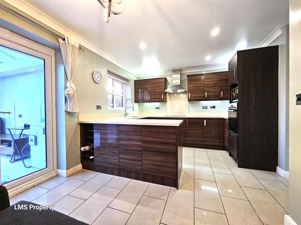 Breakfast Kitchen
