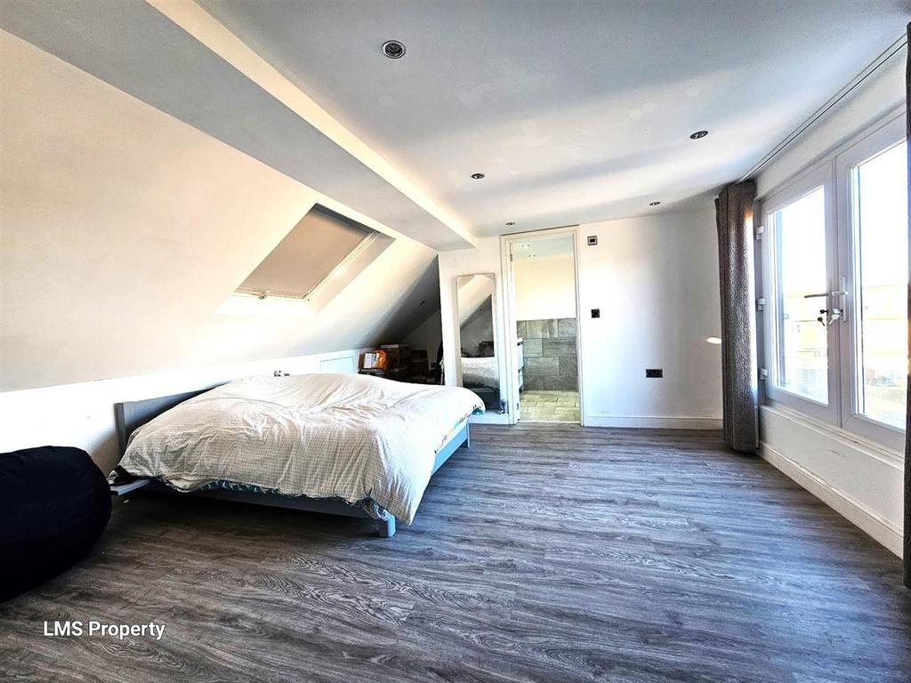Master Suite