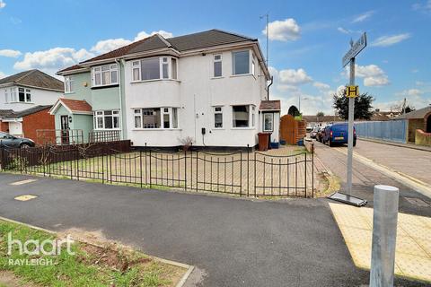 32 Brendon Way, Westcliff-on-sea, SS0 0JF