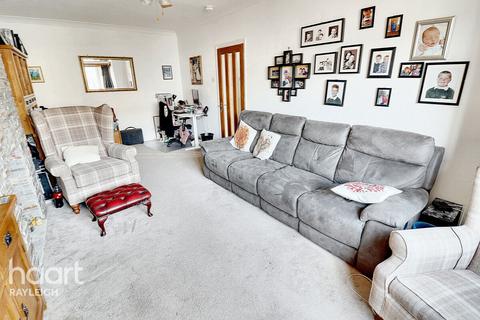 32 Brendon Way, Westcliff-on-sea, SS0 0JF