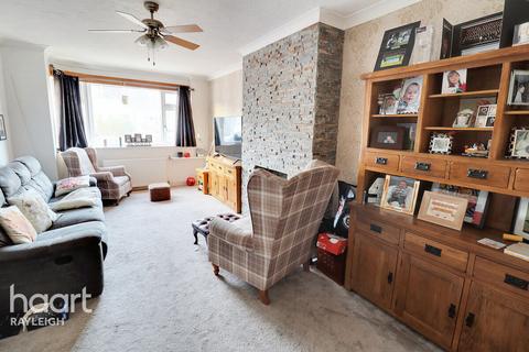 32 Brendon Way, Westcliff-on-sea, SS0 0JF