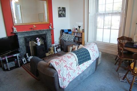 1 bedroom flat for sale, East Street, Ventnor PO38
