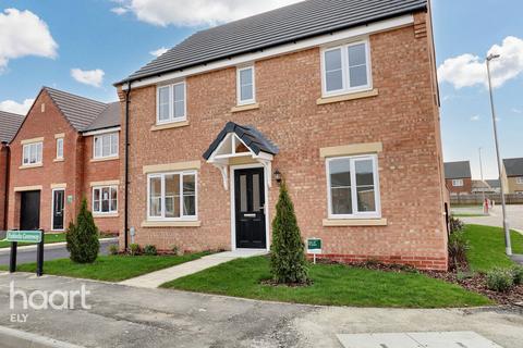 4 bedroom detached house for sale, Paddocks Greenway, Littleport