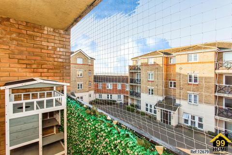 27 Collier Way, Southend-on-sea, SS1 2AF