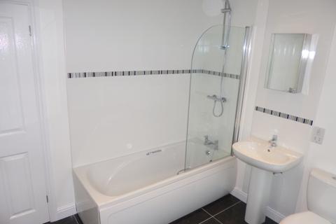 2 bedroom apartment to rent, Montague Street, Beeston, NG9 1BA