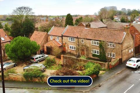 3 bedroom detached house for sale, High Street, South Ferriby, Barton-Upon-Humber, DN18 6HZ
