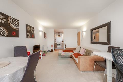 1 bedroom flat for sale, Neutron Tower, 6 Blackwall Way, London