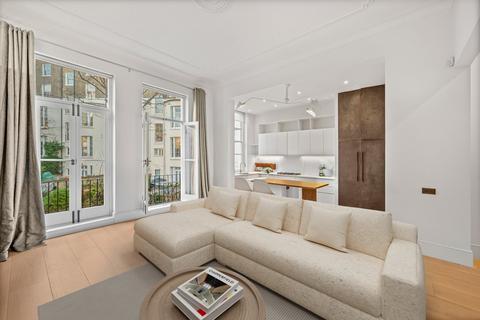 2 bedroom flat for sale, Randolph Crescent, London