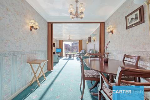 28 Boscombe Avenue, Grays, RM17 6DU
