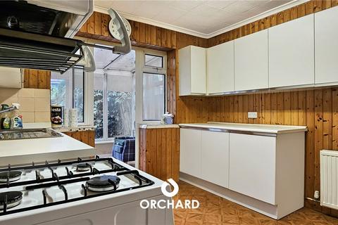62 Ash Grove, Harefield, Uxbridge, UB9 6EZ