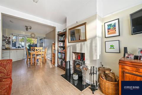29 Jubilee Road, Perivale, Greenford, UB6 7HY