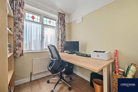 29 Jubilee Road, Perivale, Greenford, UB6 7HY