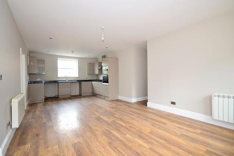 3 bedroom apartment to rent, Wedglen Estate Midhurst GU29