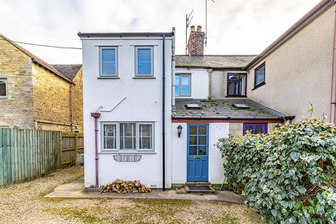 2 bedroom semi-detached house for sale - Siddington, Gloucestershire GL7