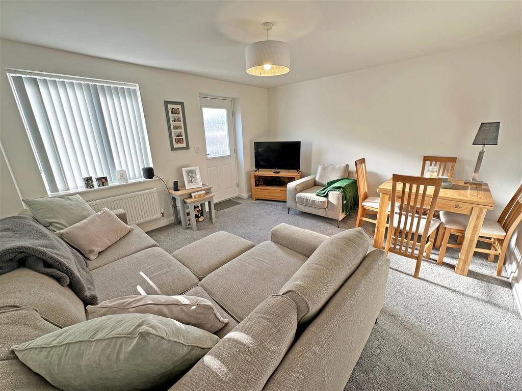 Boer Drive, Cheswick Green, Solihull... 2 bed end of terrace house for