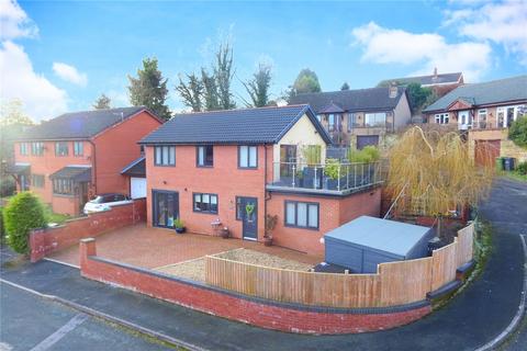 3 bedroom detached house for sale, Croft Road, Welshpool, Powys, SY21