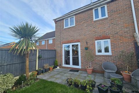 3 bedroom terraced house for sale - Southover Close, Blandford St. Mary, Blandford Forum, Dorset, DT11