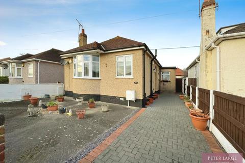 2 bedroom detached bungalow for sale, 46 Eastville Avenue, Rhyl, Denbighshire, LL18 3TN