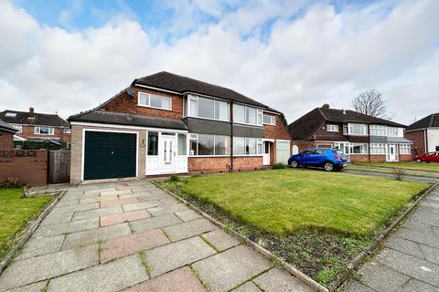 3 bedroom semi-detached house for sale, Greenfields Crescent, Ashton-in-Makerfield, Wigan, WN4 8QY