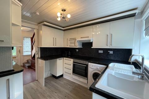 2-bed End of terrace house Hillcrest Avenue – additional view