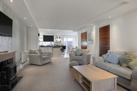 174a Fosseway Avenue, Moreton-in-marsh, GL56 0EH