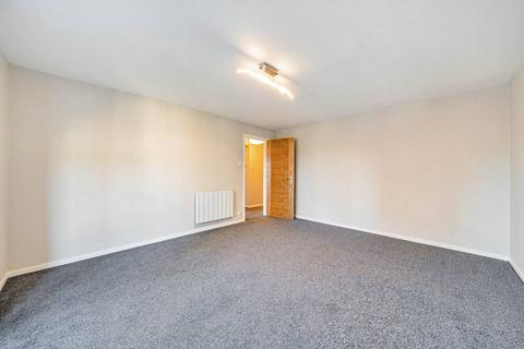 2 bedroom flat for sale, Collingwood Close, Anerley, London, SE20