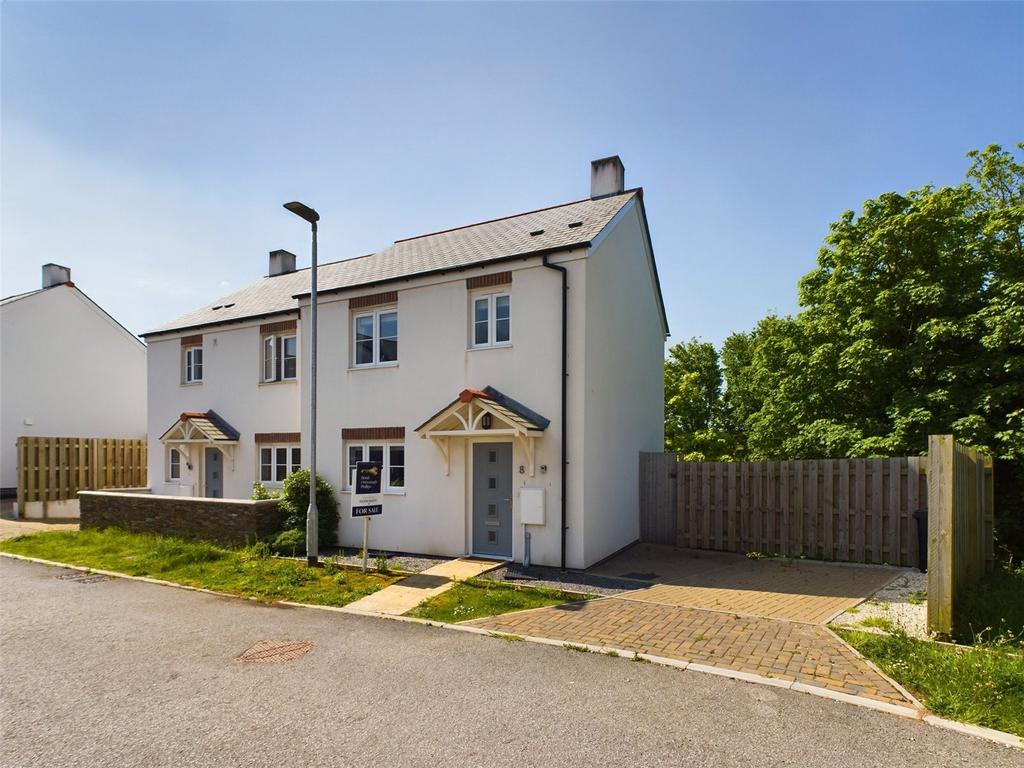 Tintagel, Cornwall 2 bed semidetached house for sale £280,000