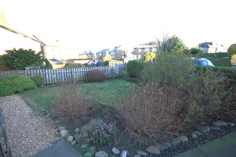 2 bedroom flat to rent, Crewe Crescent, Pilton, Edinburgh, EH5