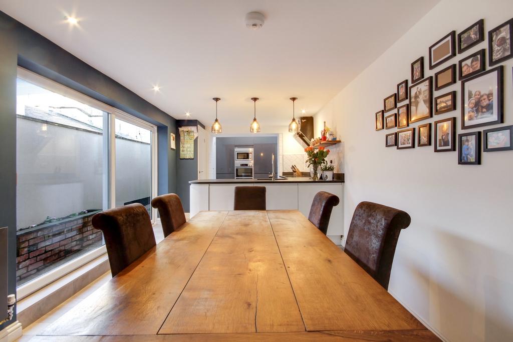 Kitchen Diner