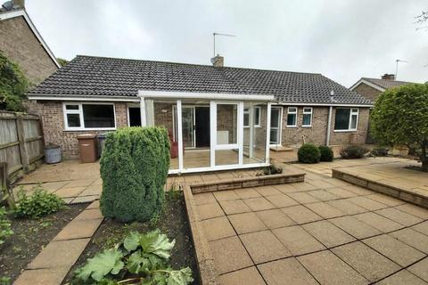 3 bedroom detached bungalow to rent, Pound Meadow, Fornham All Saints IP28