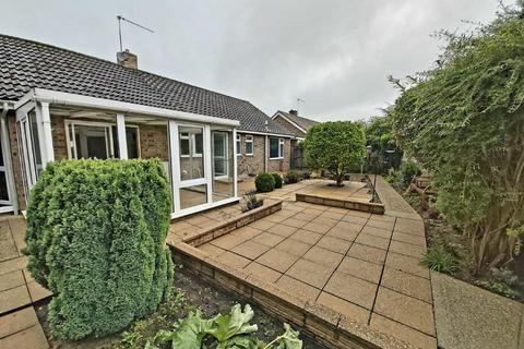 3 bedroom detached bungalow to rent, Pound Meadow, Fornham All Saints IP28