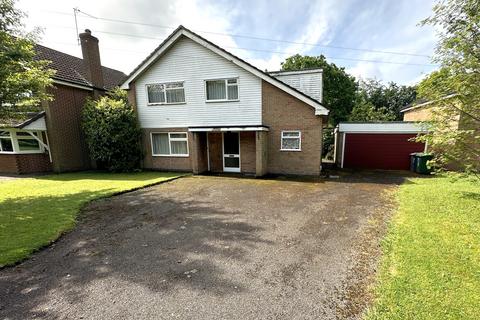 4 bedroom detached house for sale, Stanhope Glade, Bretby, Burton-on-Trent, DE15