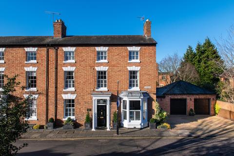 4 bedroom townhouse for sale, Tyler Street, Stratford-upon-Avon, Warwickshire, CV37