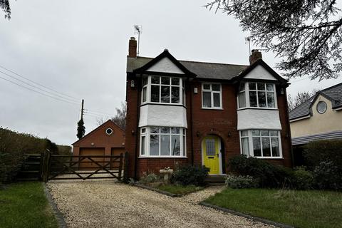 4 bedroom detached house for sale, Stanton Road, Elmesthorpe LE9