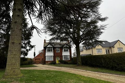 4 bedroom detached house for sale, Stanton Road, Elmesthorpe LE9