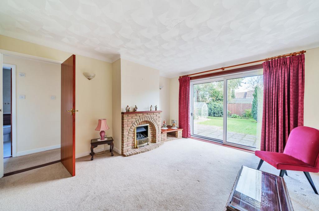 Provene Gardens, Waltham Chase, Southampton, Hampshire, SO32 2 bed detached house for sale £