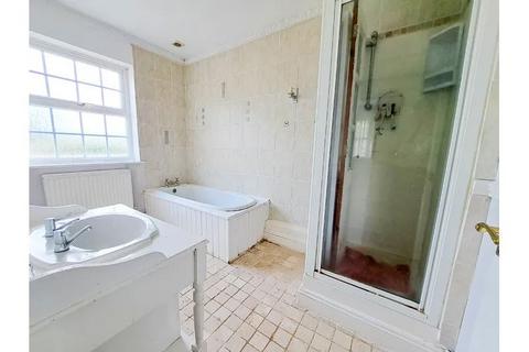 3 bedroom bungalow for sale, North Foreland Road, Broadstairs, Kent, CT10 3NN