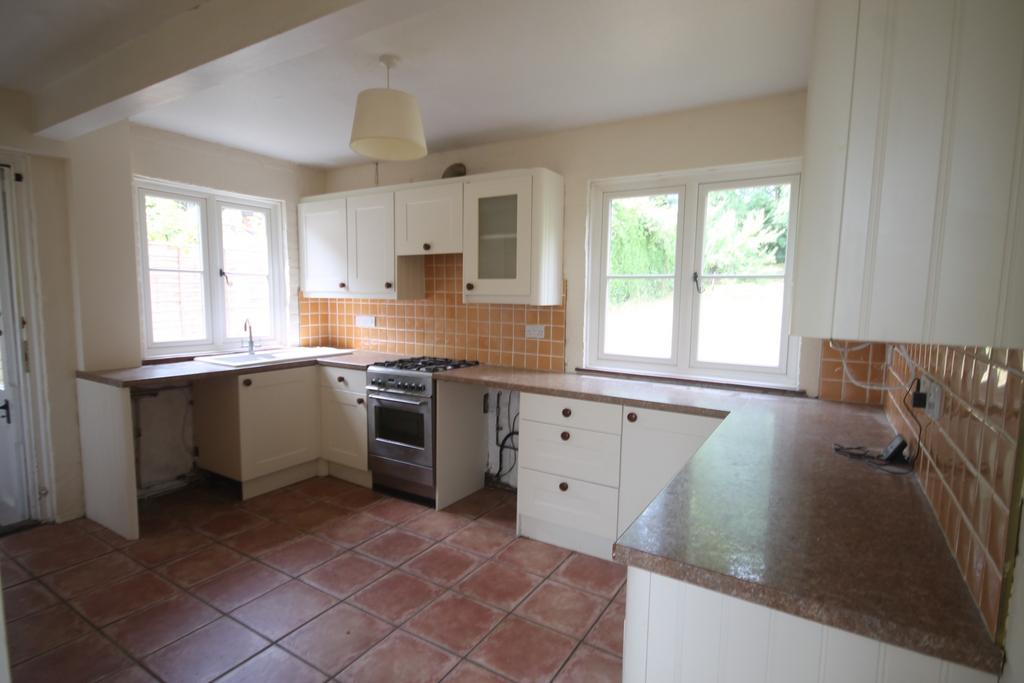 House in Haslemere - View 4