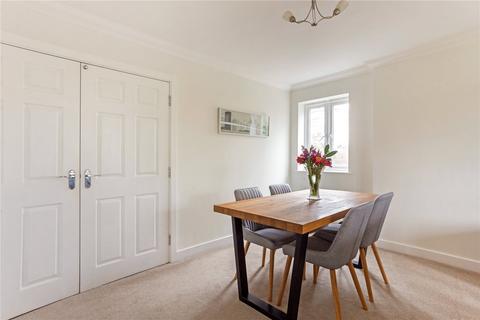 51 Longbourn, Windsor, SL4 3TN