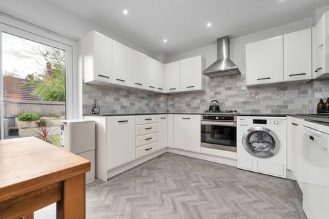52 Brooklands Way, Bourne, PE10 9GW