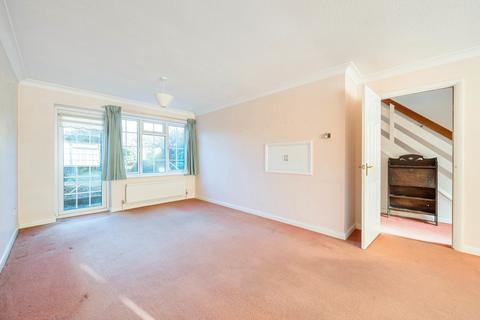 3 bedroom detached house for sale, Storrington - popular location