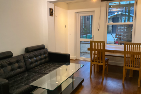1 bedroom flat to rent, N4 3EX